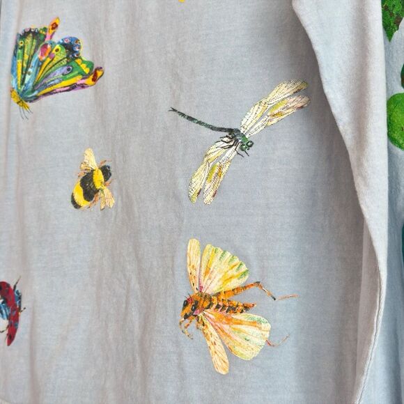 World of Eric Carle Nature Long Sleeve Limited Edition Graphic Tee. Small. - Picture 4 of 7